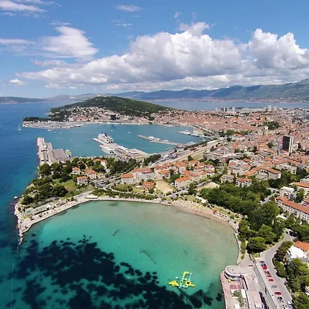 Penzion And With Wifi - 14428 Split